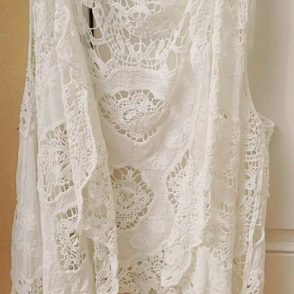 Womans white vest